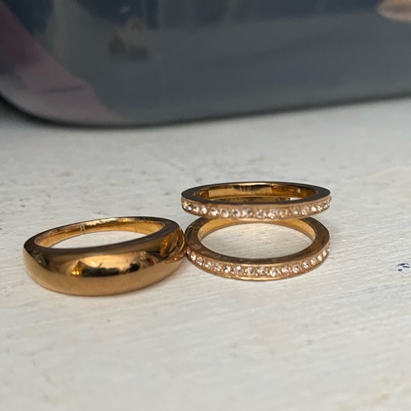 Michael kors stacking/interlocking rings. - Picture 2 of 2